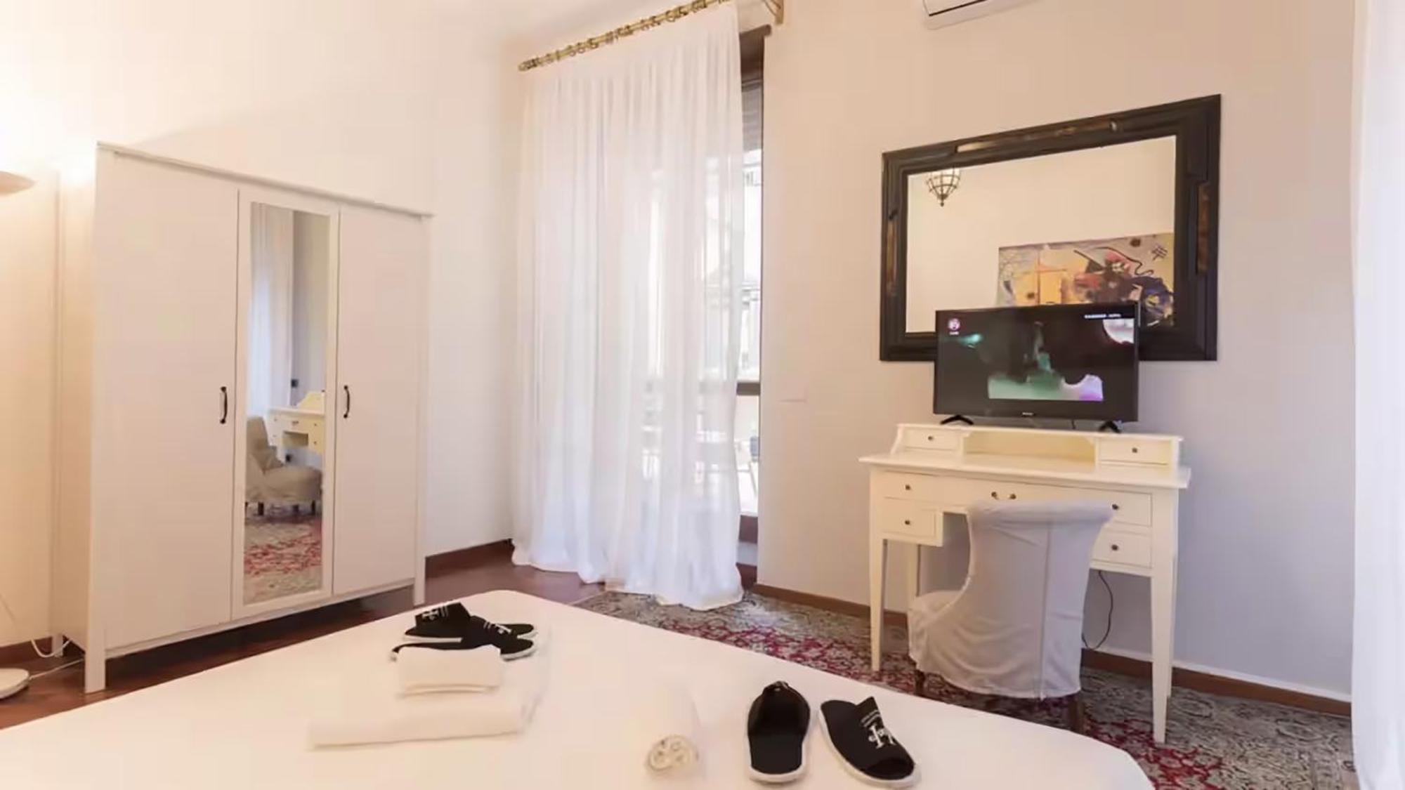 מילאנו Classbnb - Two Apartments 400 Meters From The Duomo מראה חיצוני תמונה