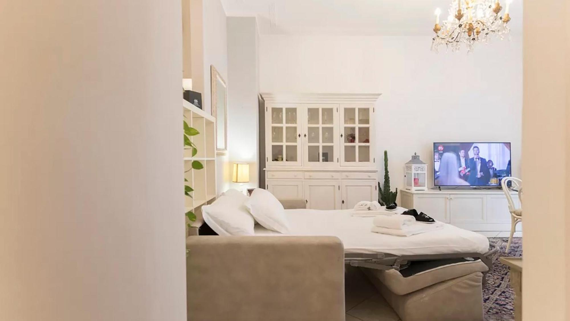 מילאנו Classbnb - Two Apartments 400 Meters From The Duomo מראה חיצוני תמונה