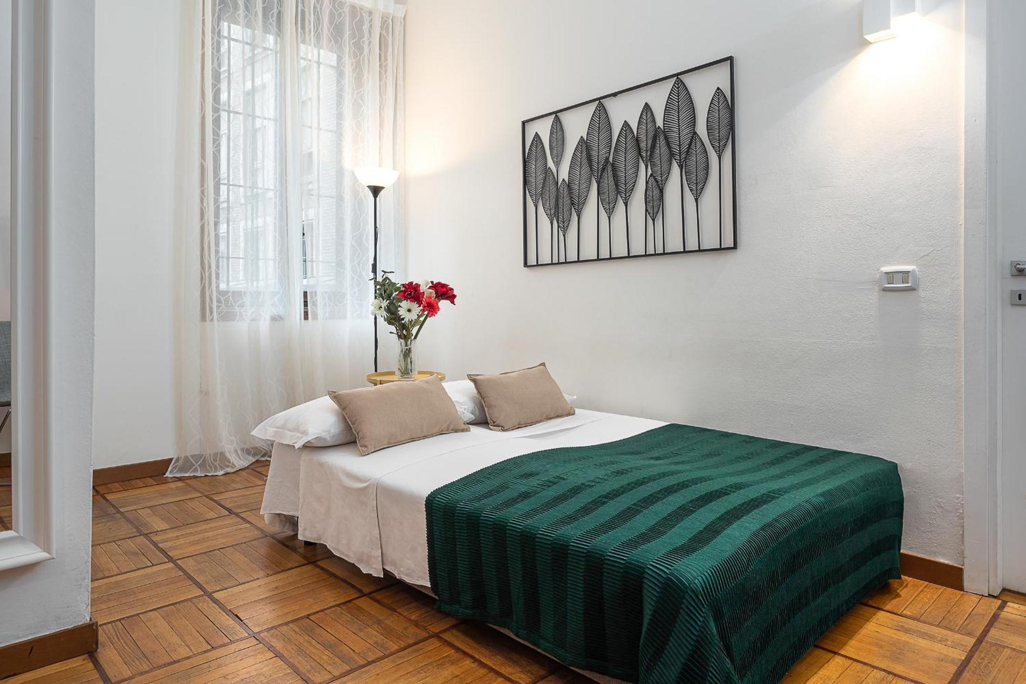 מילאנו Classbnb - Two Apartments 400 Meters From The Duomo מראה חיצוני תמונה